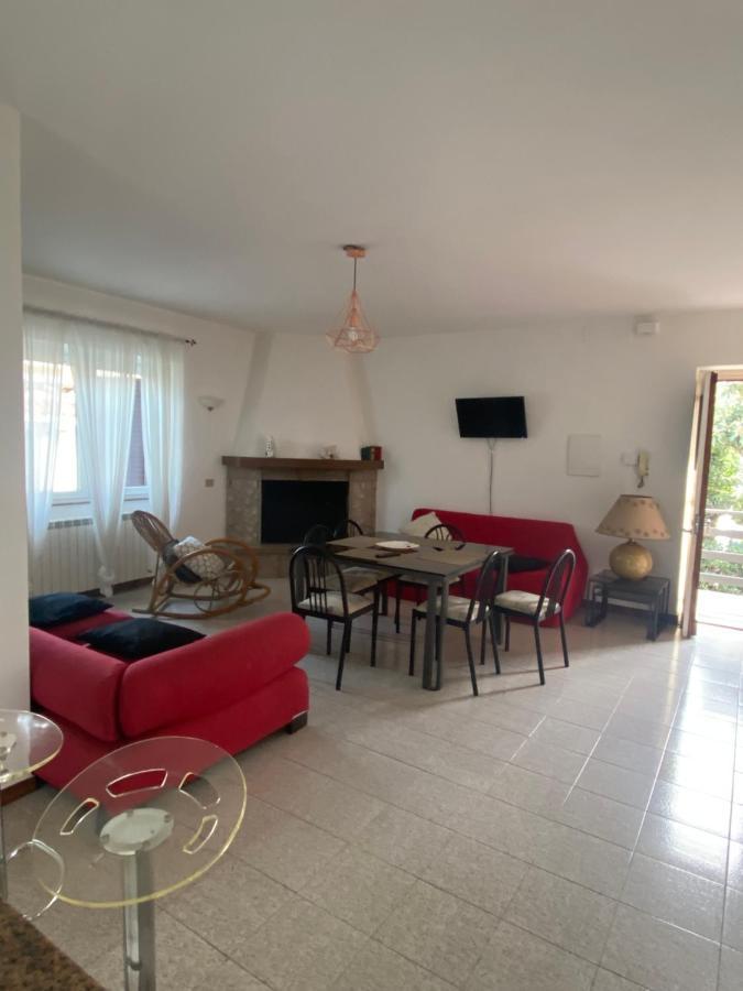La Casa Di Iole Apartment Cogna Ngoại thất bức ảnh